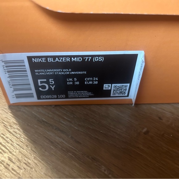 Nike Blazer RayGun - Picture 2 of 11